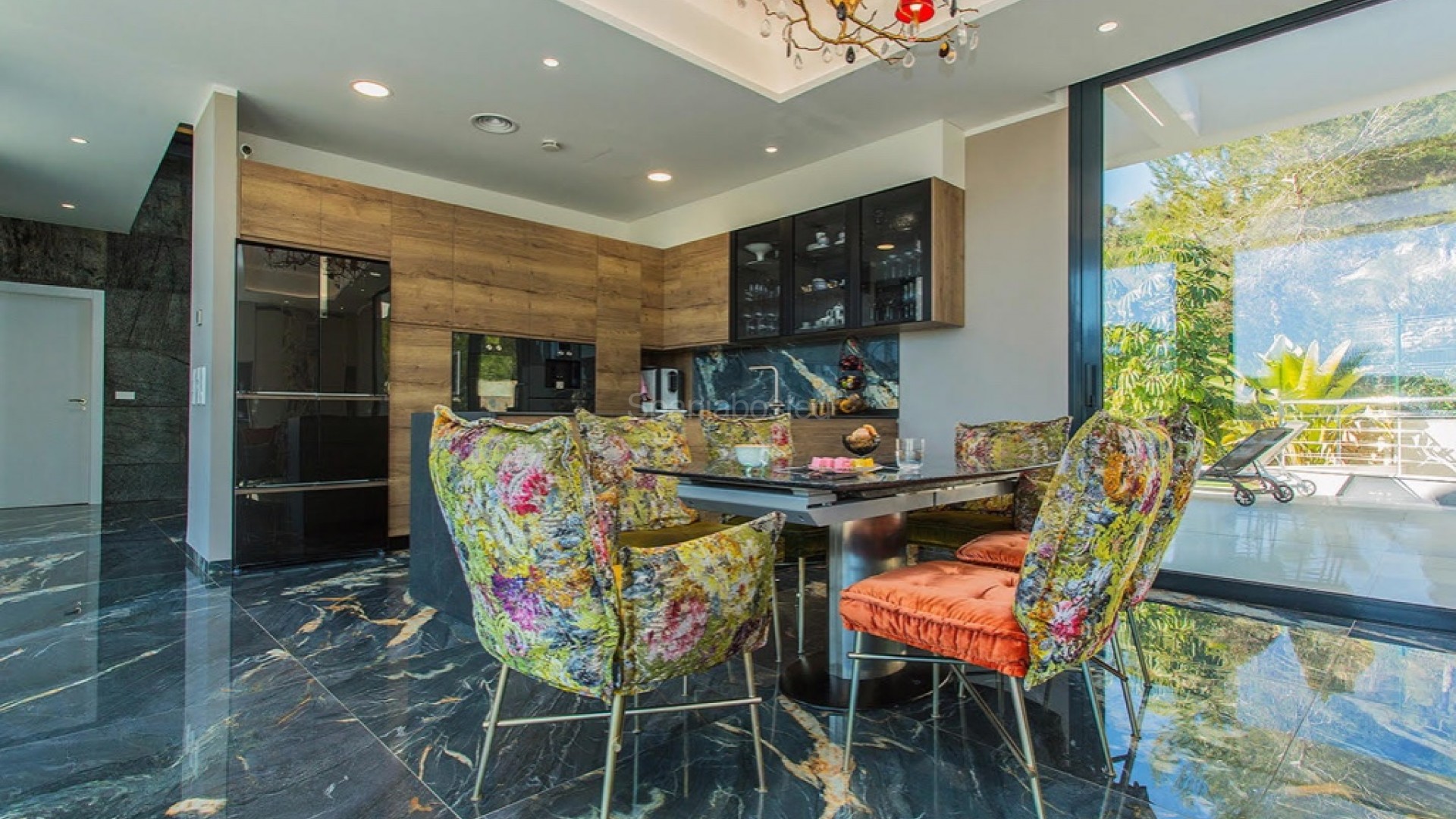 Resale - Villa -
Las Colinas - Las Colinas Golf