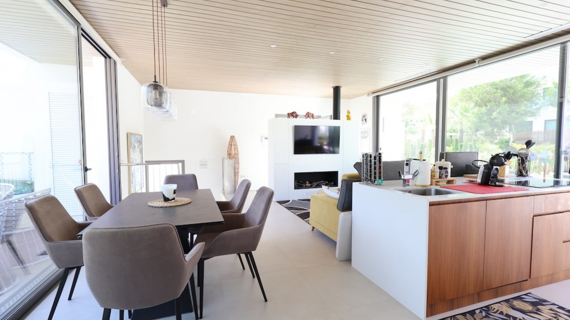 Resale - Villa -
Las Colinas - Las Colinas Golf