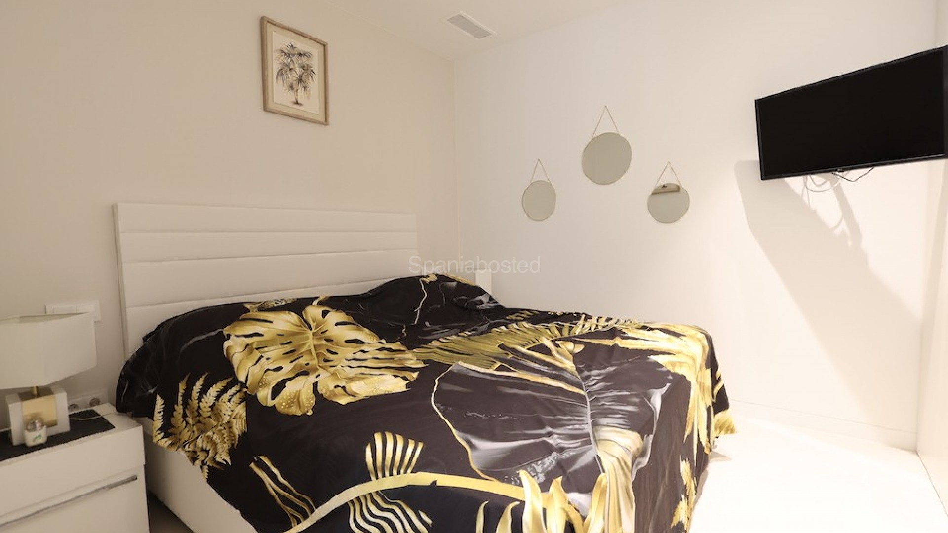 Resale - Villa -
Las Colinas - Las Colinas Golf