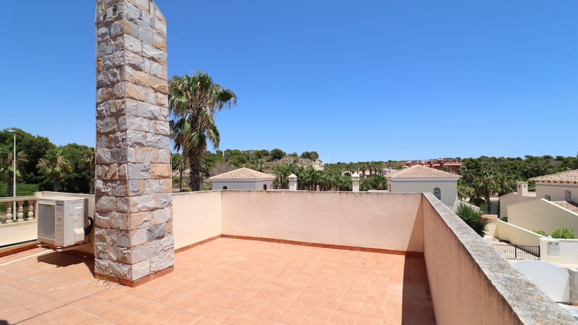 Resale - Villa -
Las Ramblas