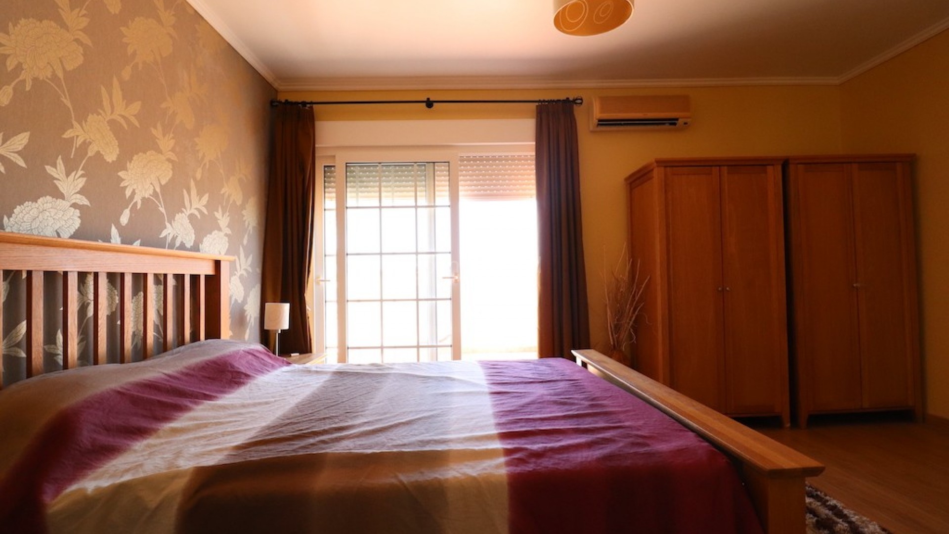 Resale - Villa -
Las Ramblas