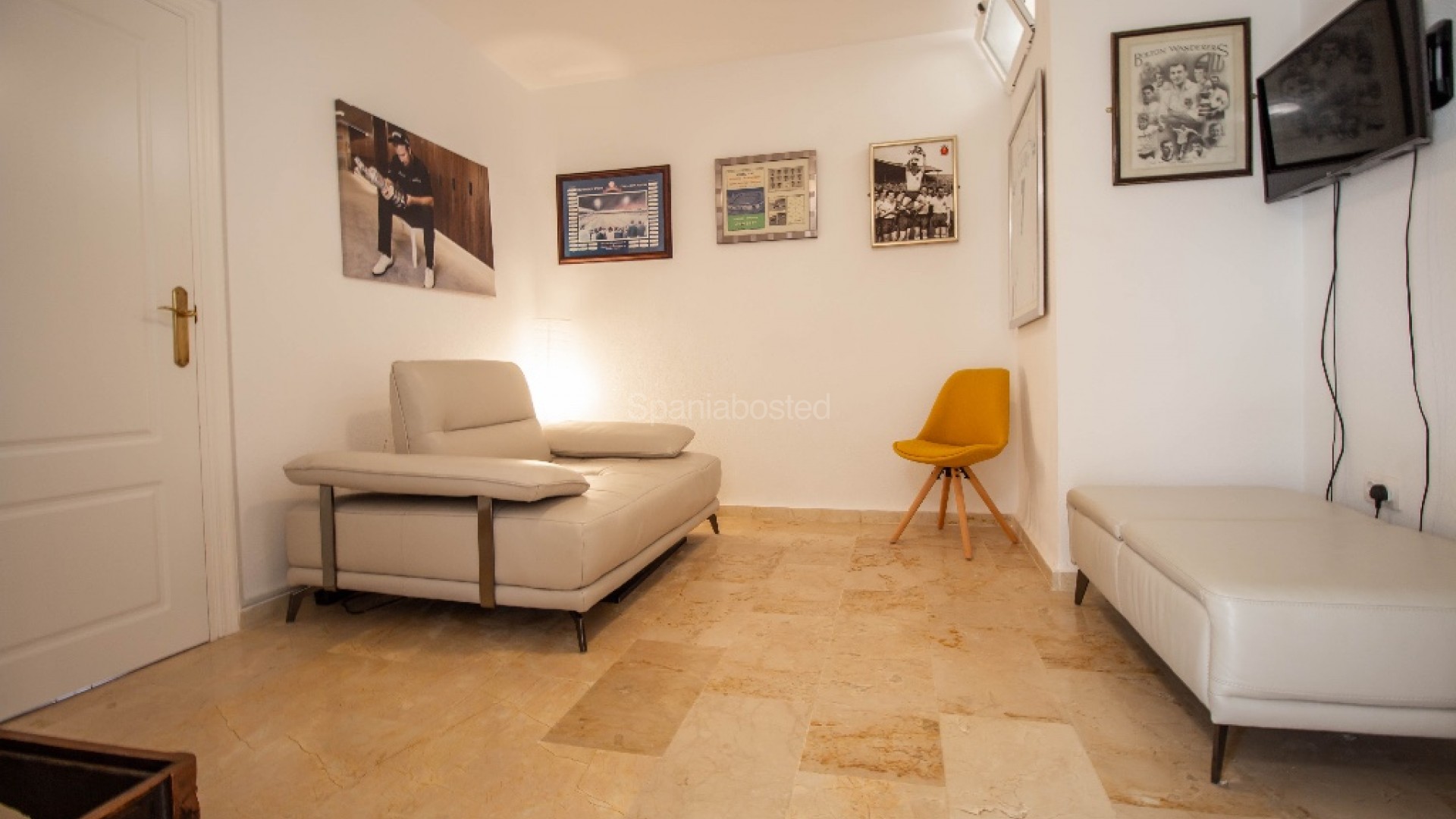 Resale - Villa -
Las Ramblas