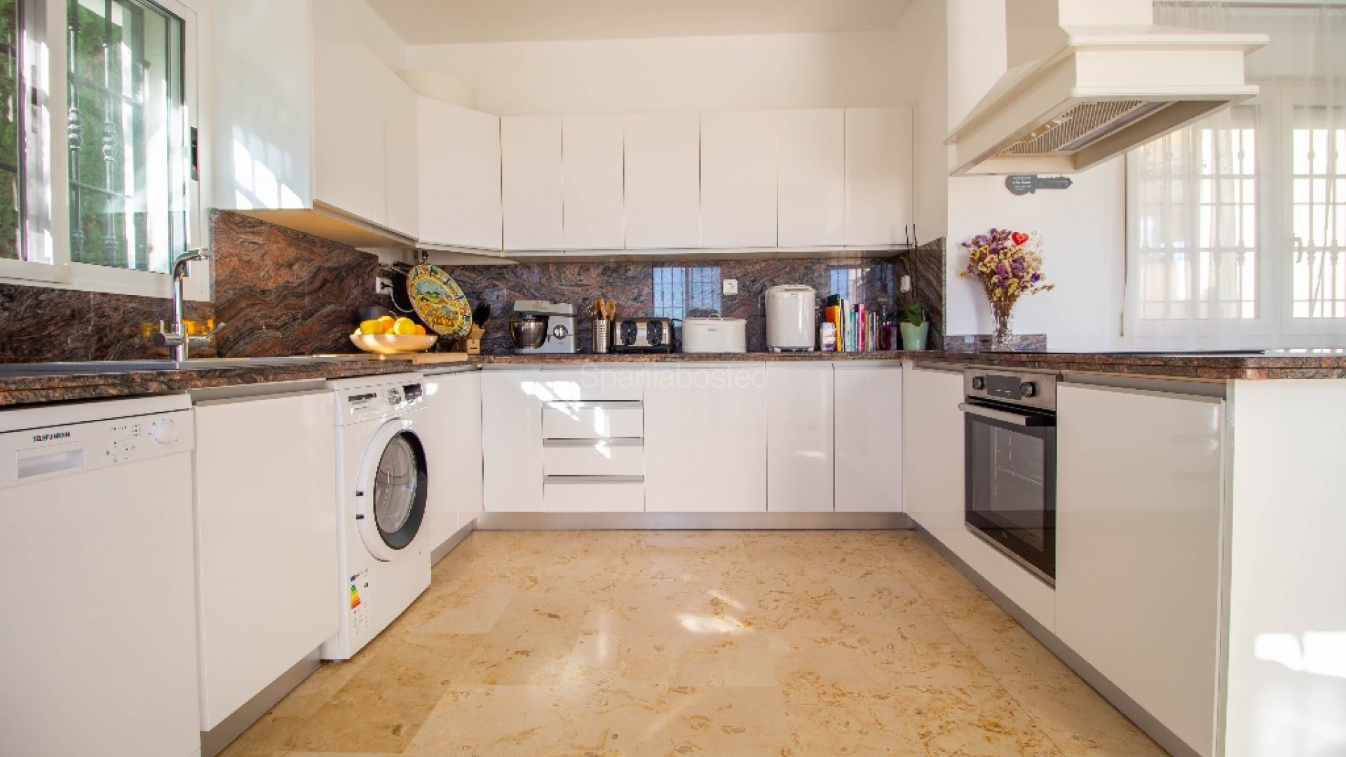 Resale - Villa -
Las Ramblas