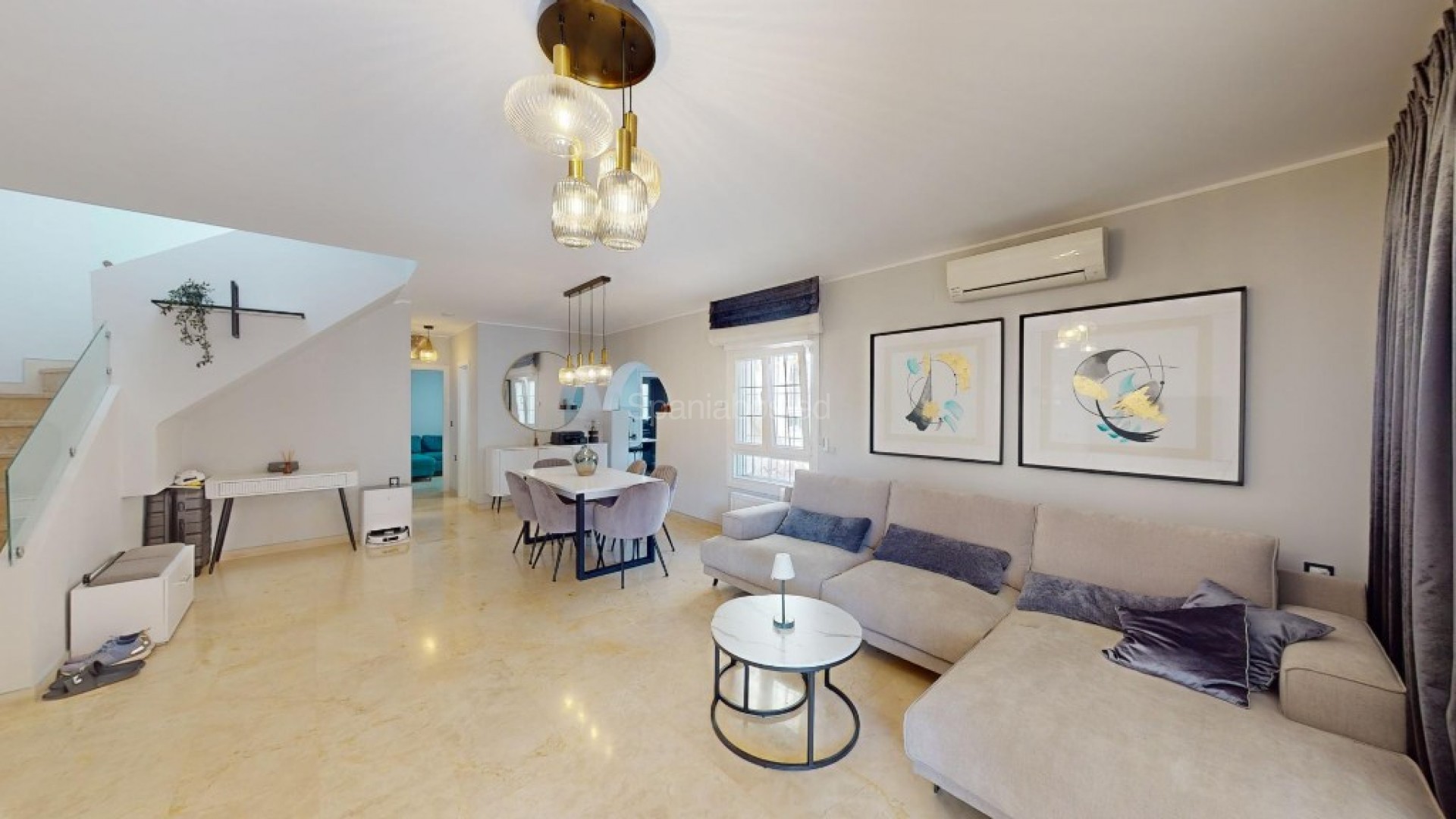 Resale - Villa -
Las Ramblas