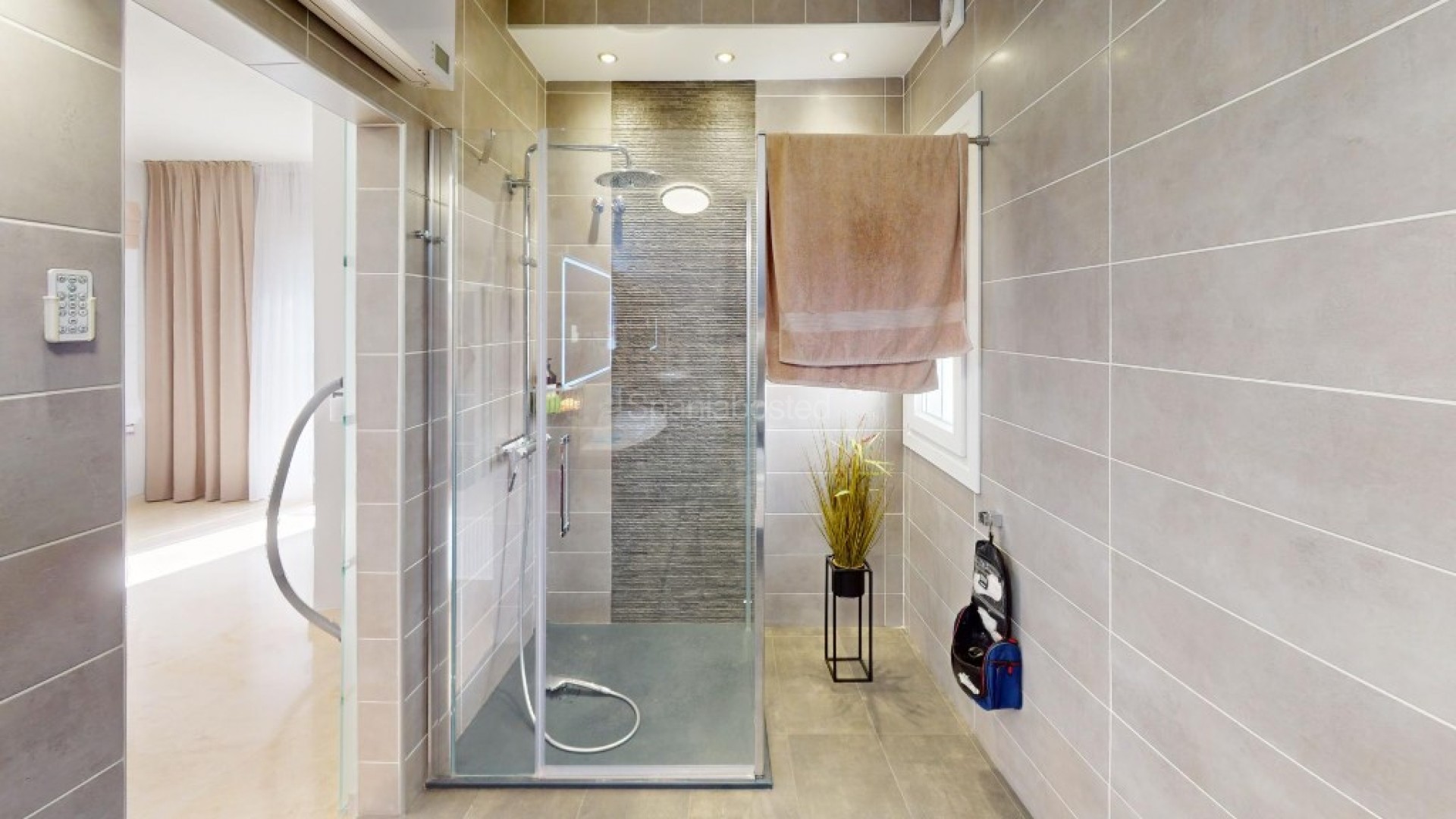 Resale - Villa -
Las Ramblas