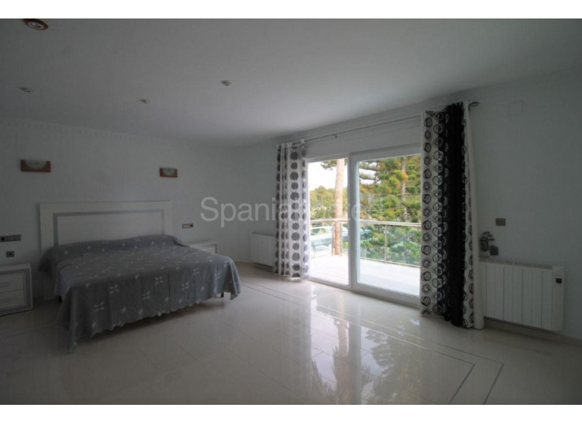Resale - Villa -
Las Ramblas