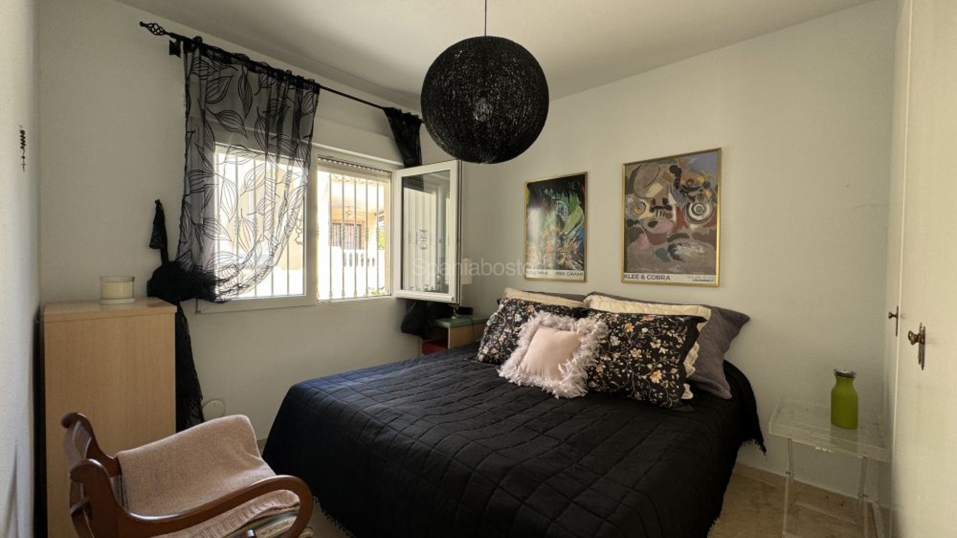 Resale - Villa -
Las Ramblas