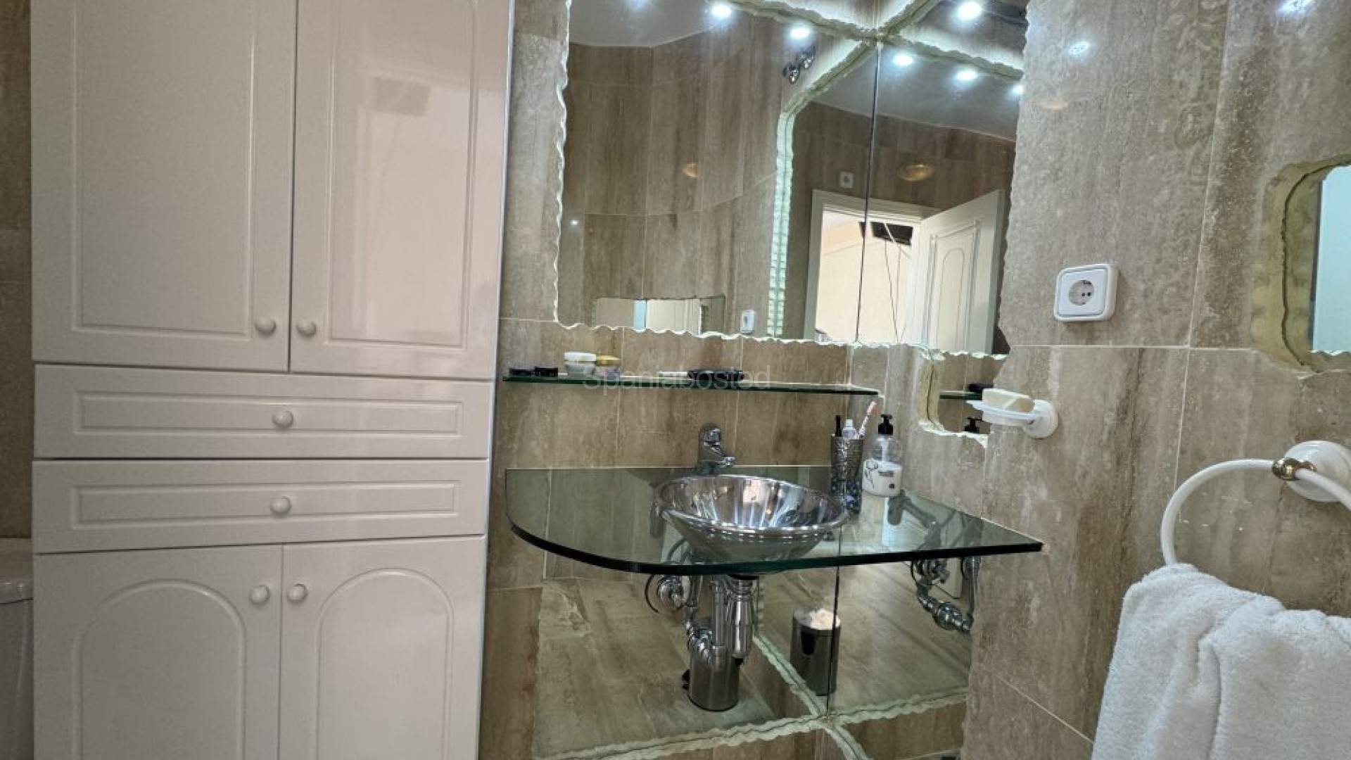 Resale - Villa -
Las Ramblas