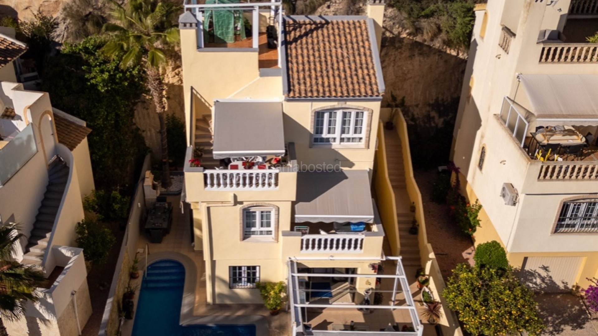 Resale - Villa -
Las Ramblas