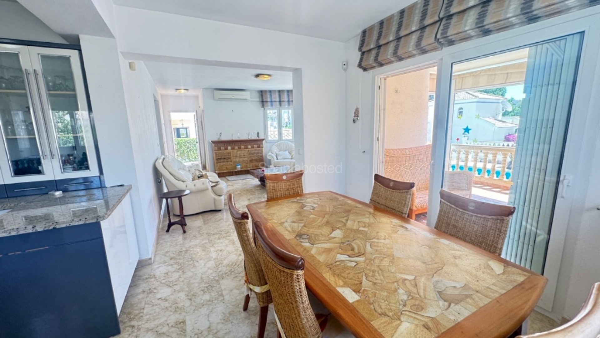 Resale - Villa -
Las Ramblas