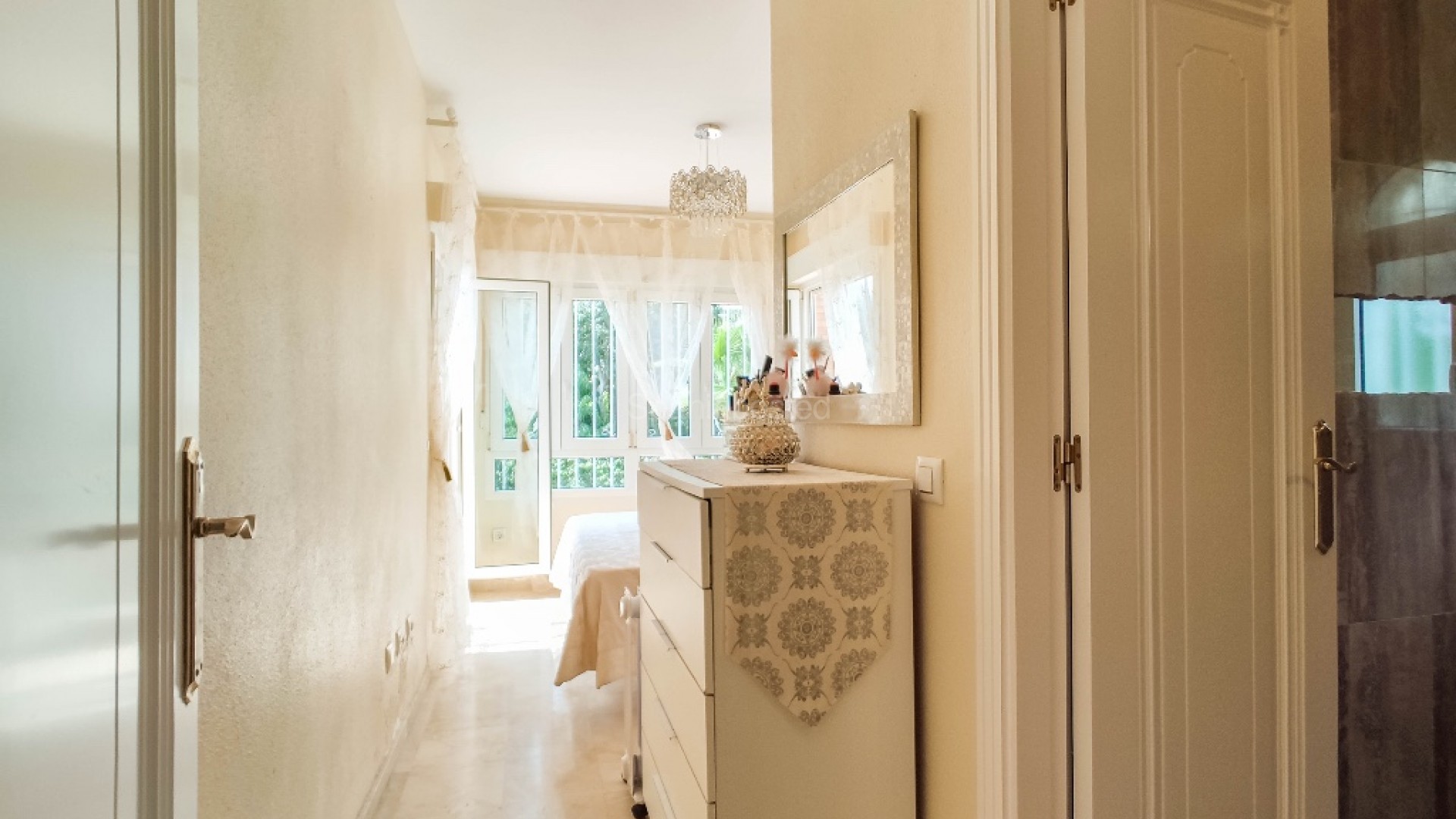 Resale - Villa -
Las Ramblas