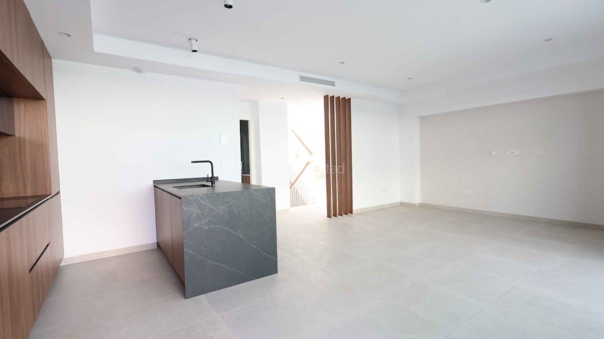 Resale - Villa -
Los Alcázares