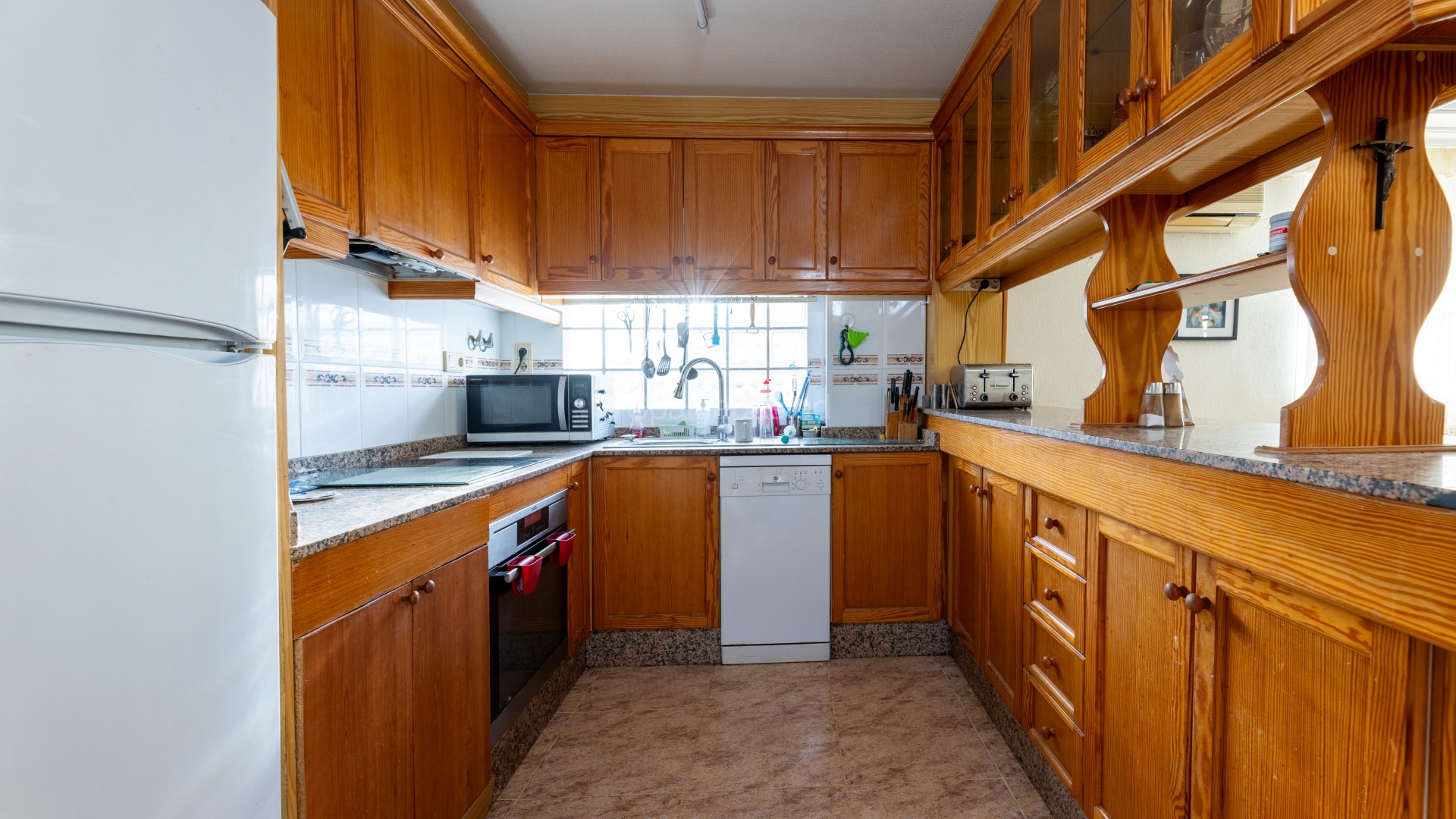 Resale - Villa -
Los Altos