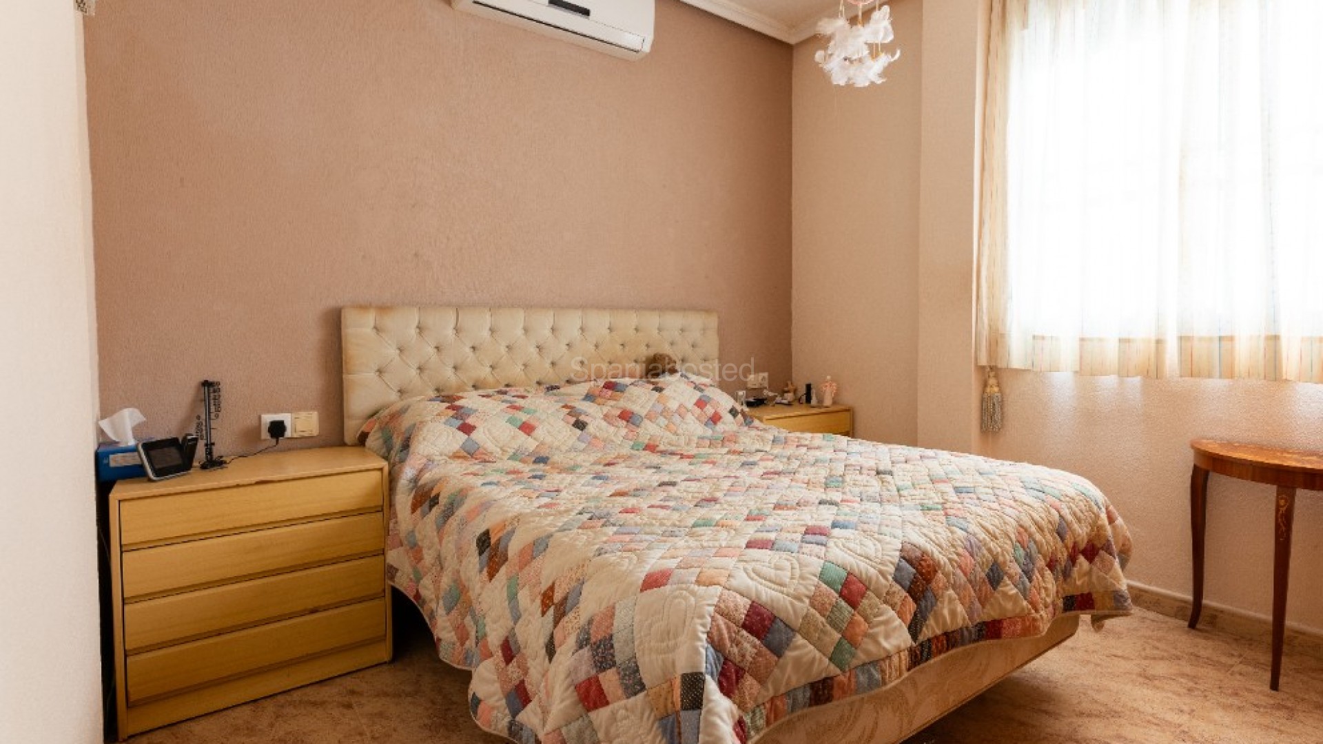 Resale - Villa -
Los Altos