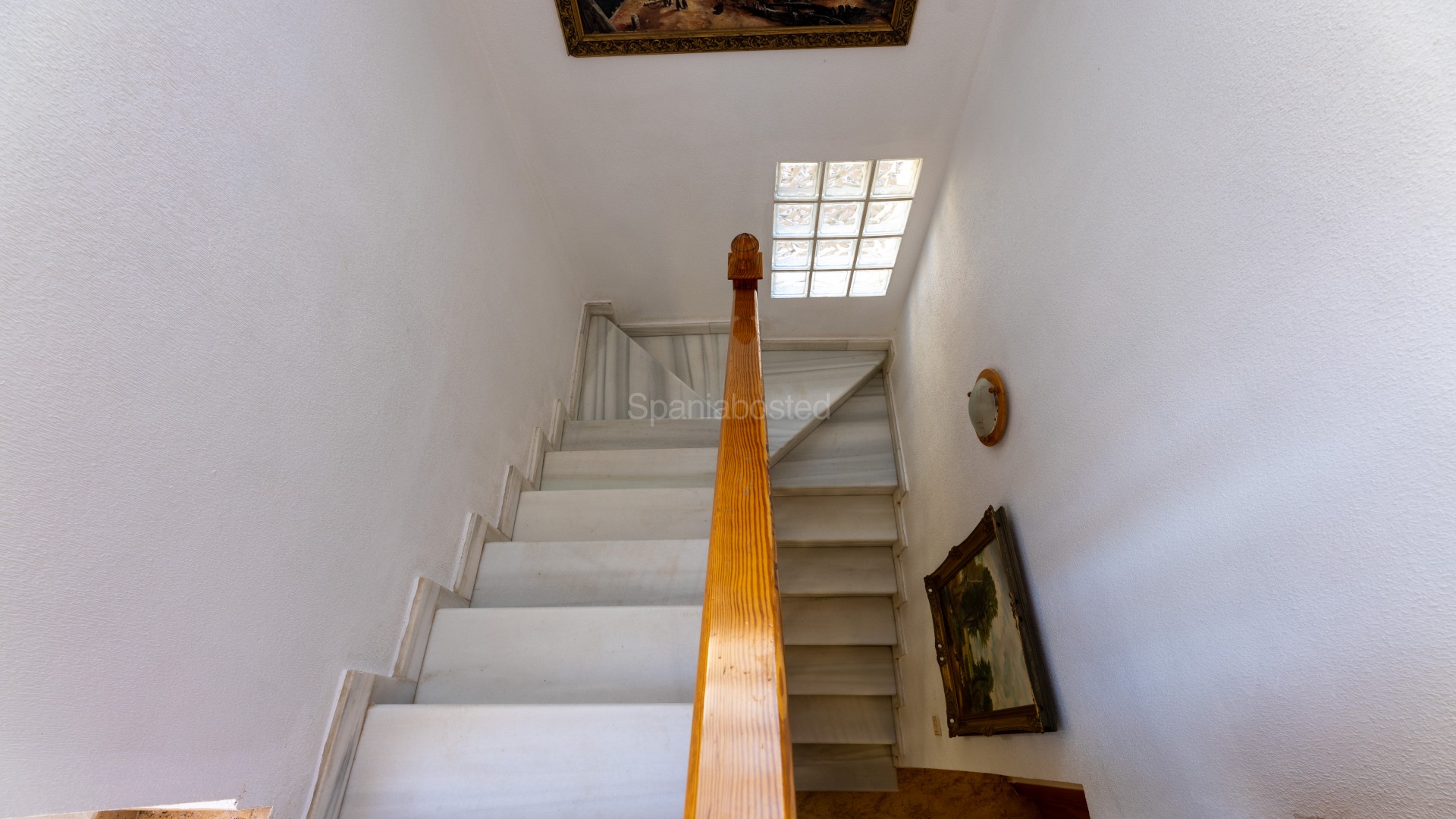 Resale - Villa -
Los Altos