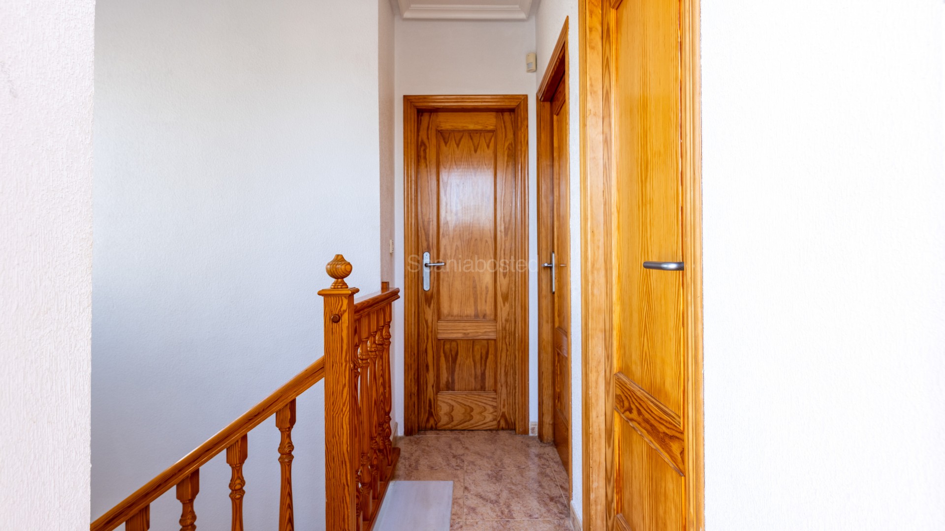 Resale - Villa -
Los Altos