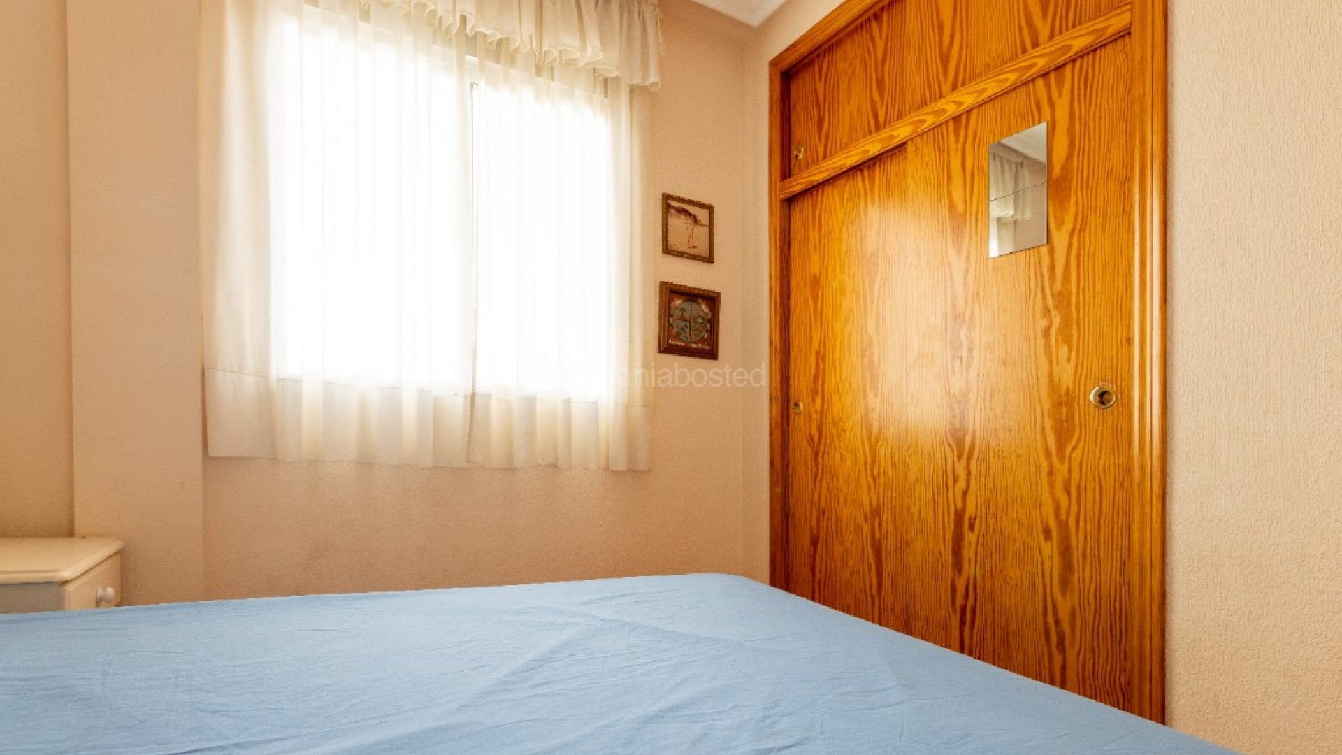 Resale - Villa -
Los Altos