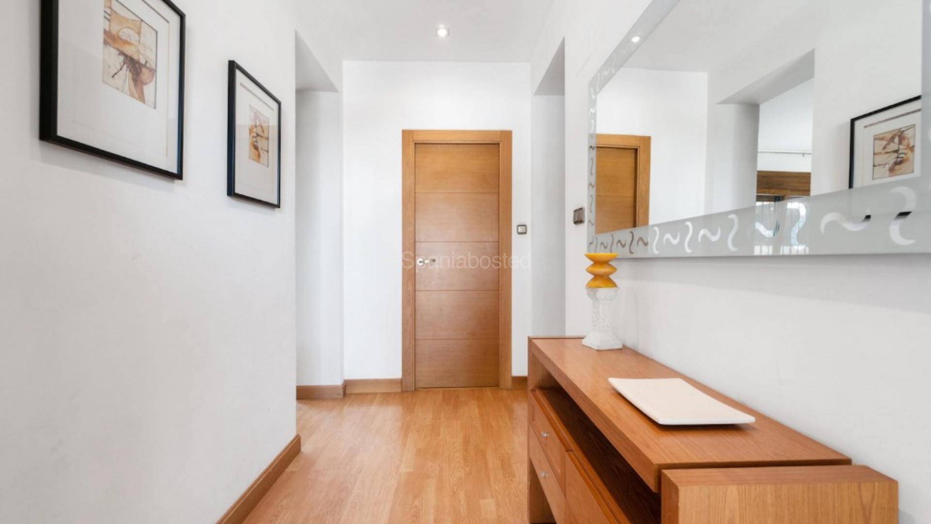 Resale - Villa -
Los Balcones