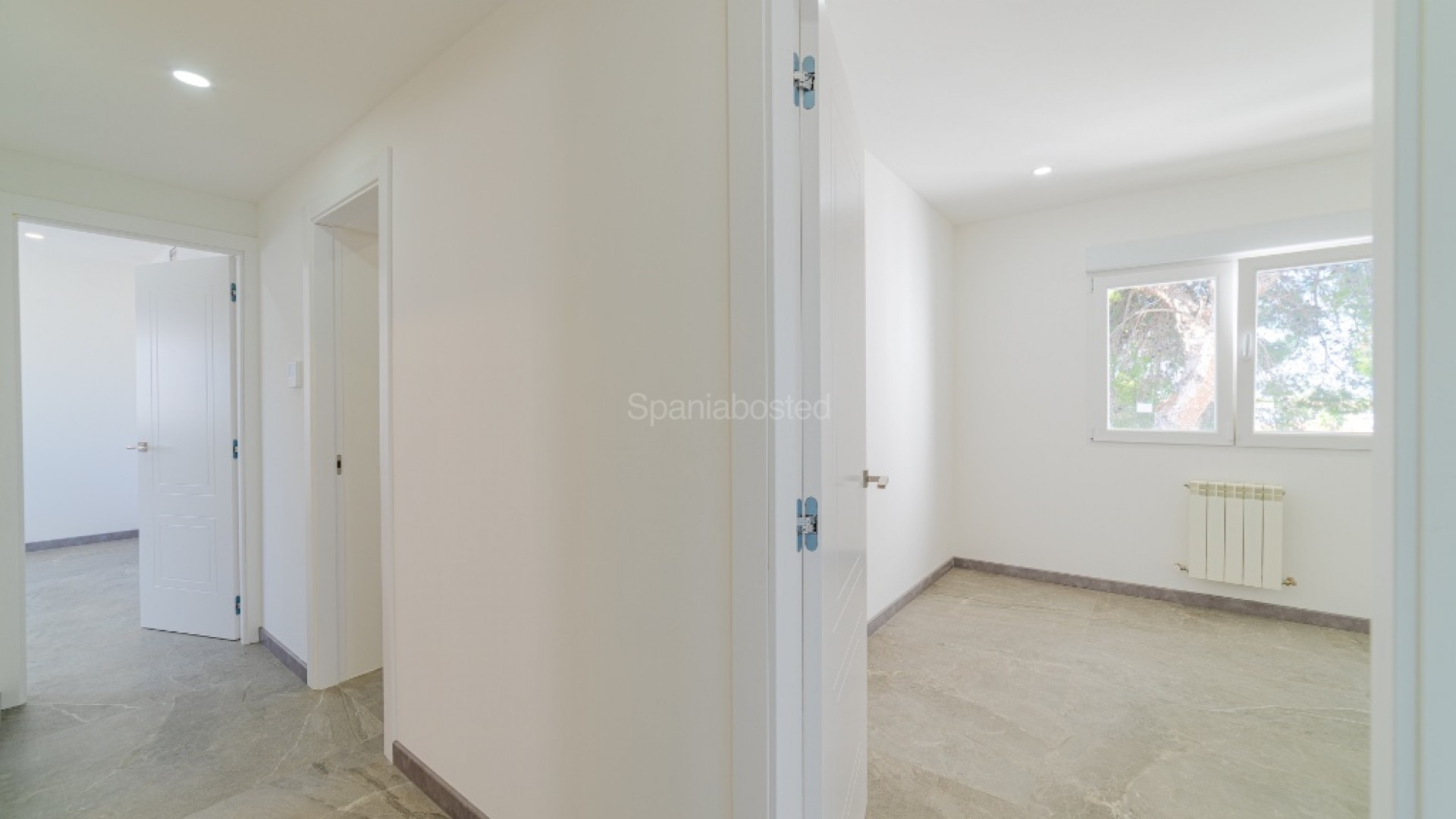 Resale - Villa -
Los Balcones