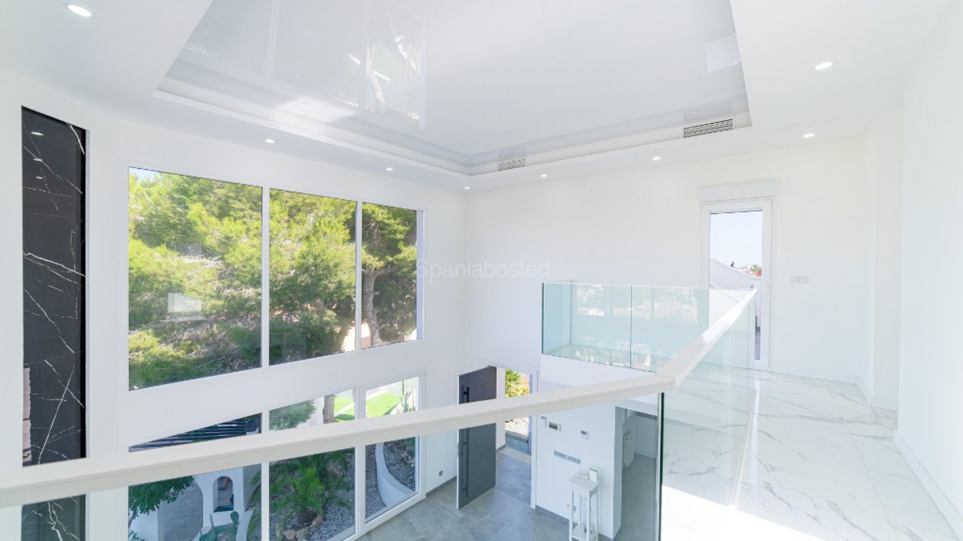 Resale - Villa -
Los Balcones