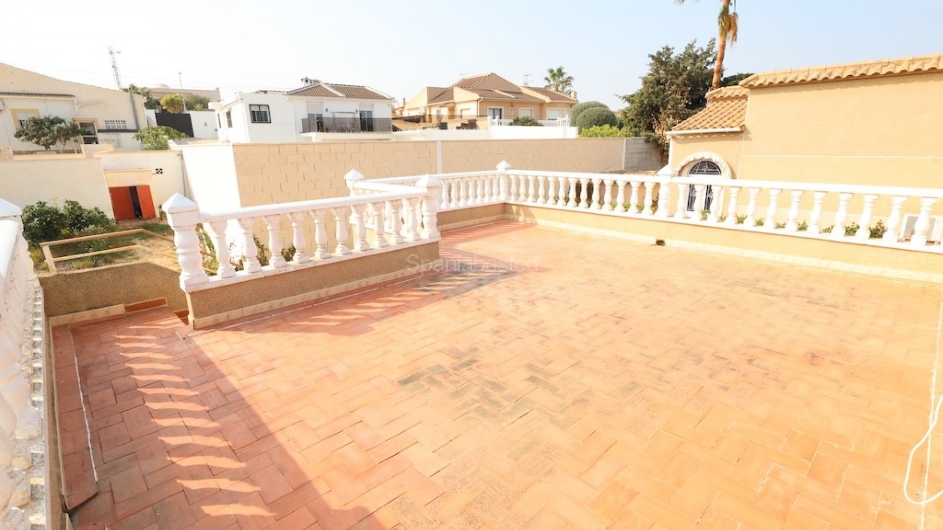 Resale - Villa -
Los Balcones