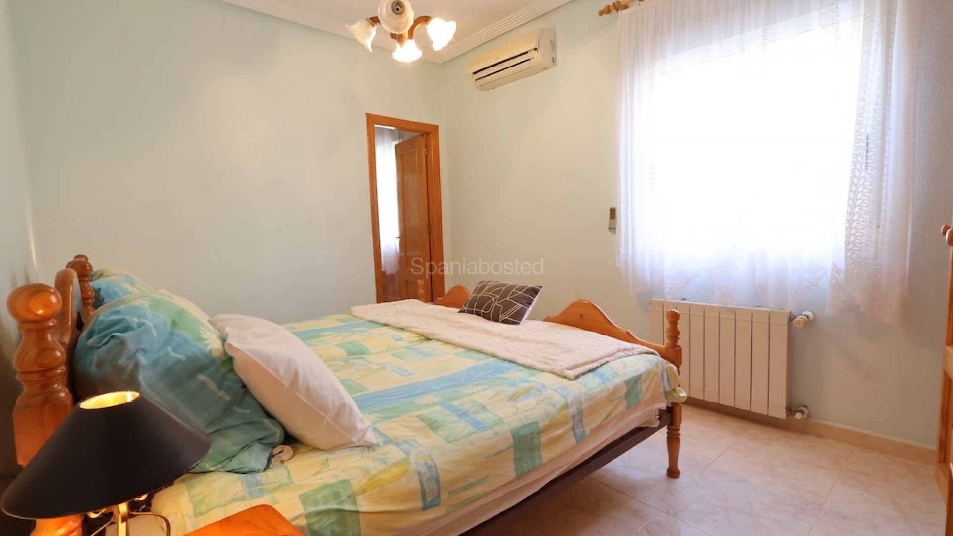 Resale - Villa -
Los Balcones