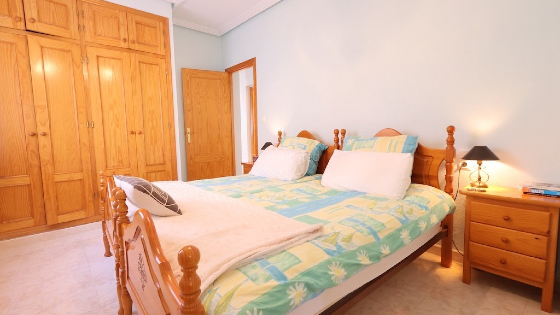 Resale - Villa -
Los Balcones