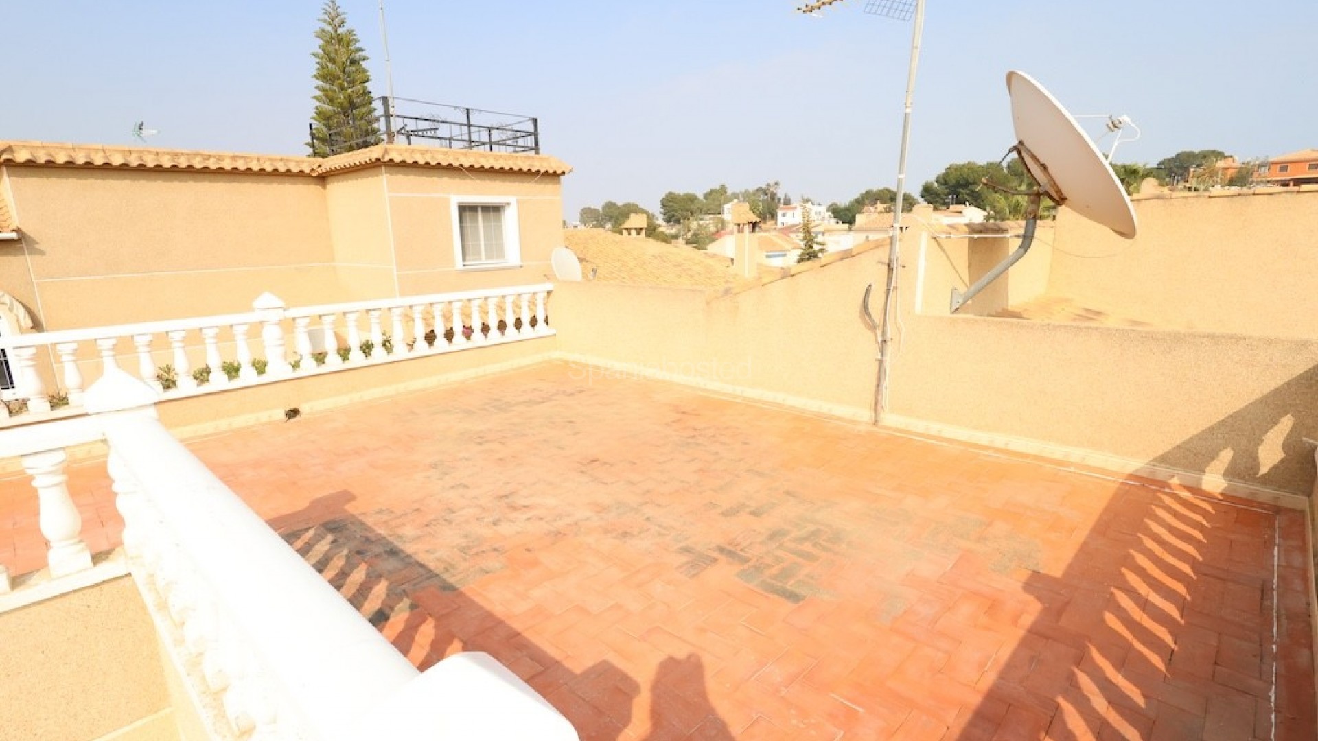 Resale - Villa -
Los Balcones