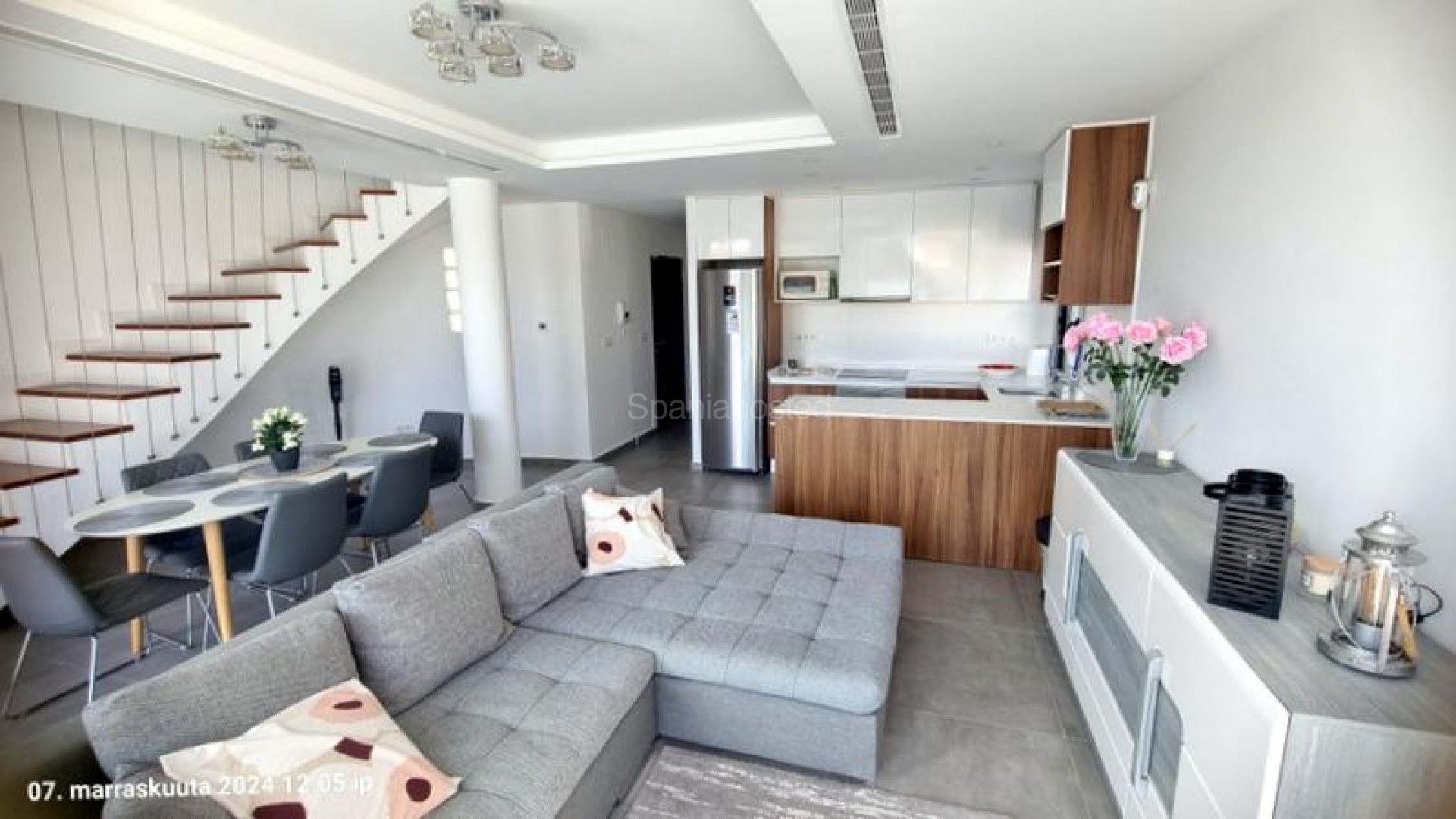 Resale - Villa -
Los Balcones