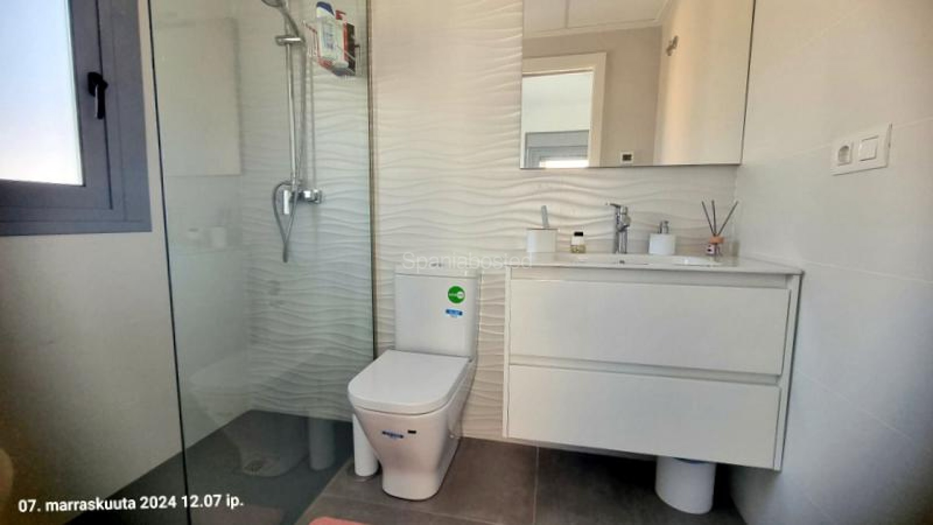 Resale - Villa -
Los Balcones