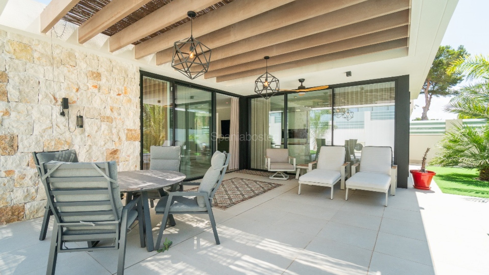 Resale - Villa -
Los Balcones