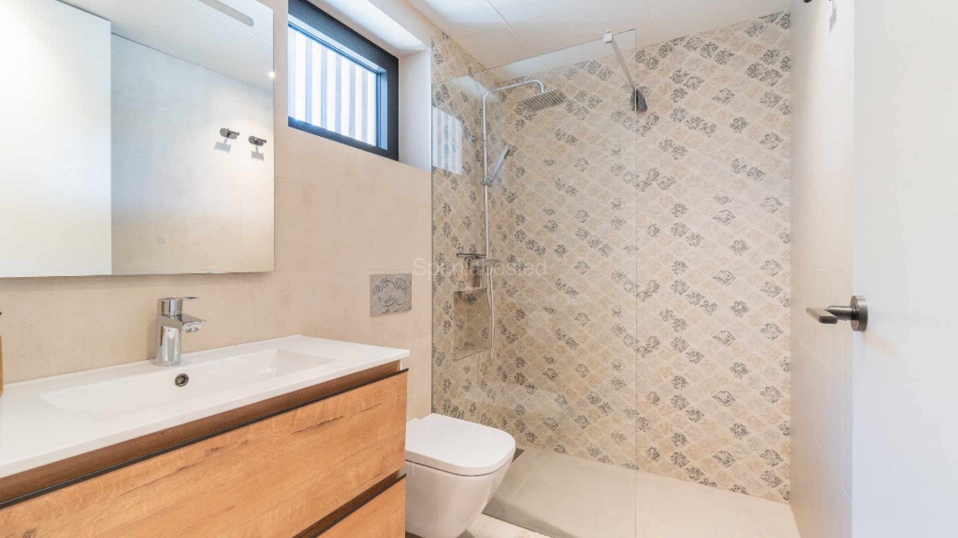 Resale - Villa -
Los Balcones