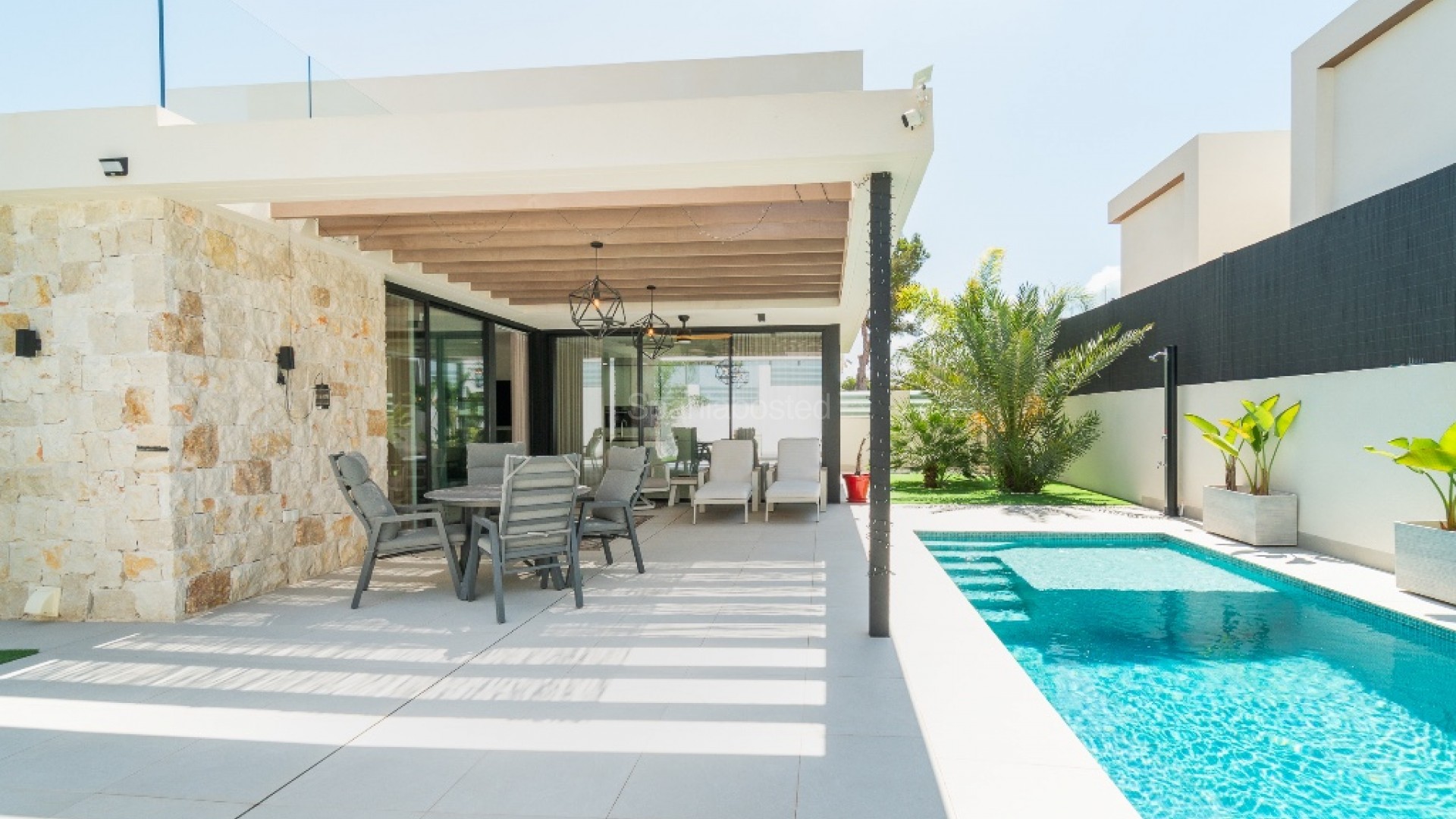 Resale - Villa -
Los Balcones