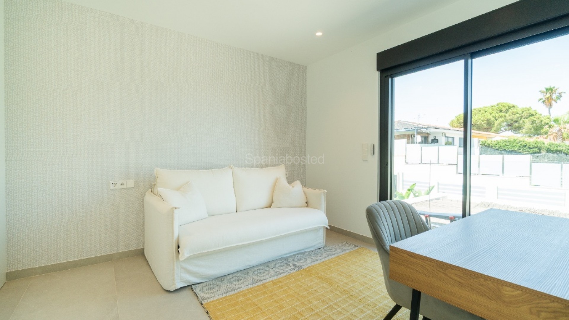 Resale - Villa -
Los Balcones