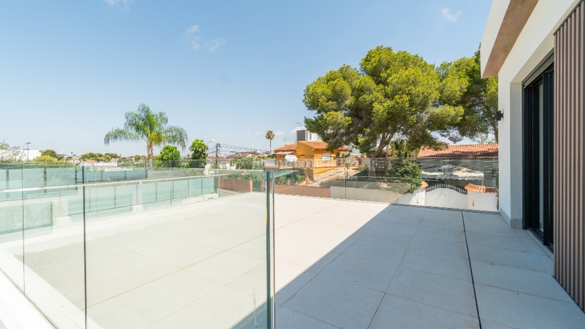 Resale - Villa -
Los Balcones