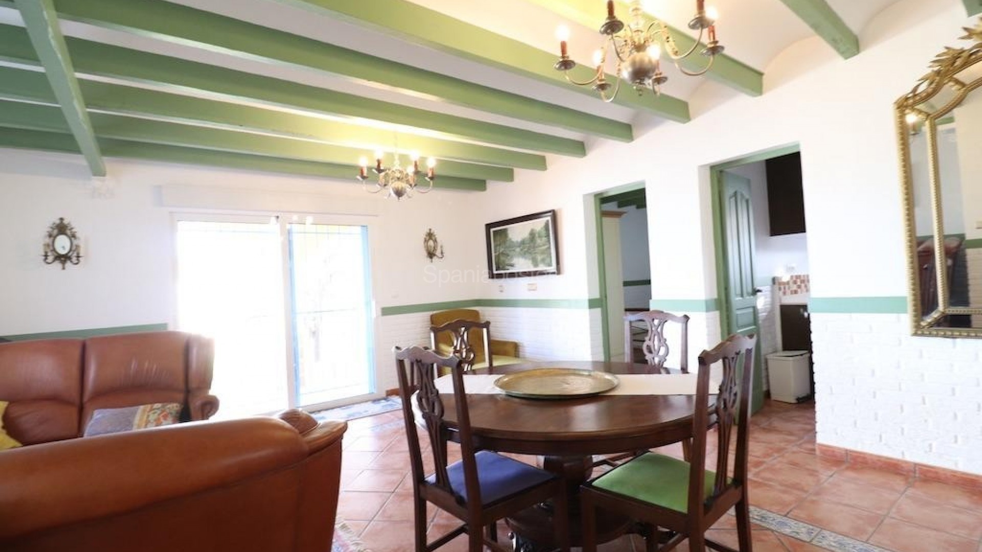 Resale - Villa -
Los Dolses