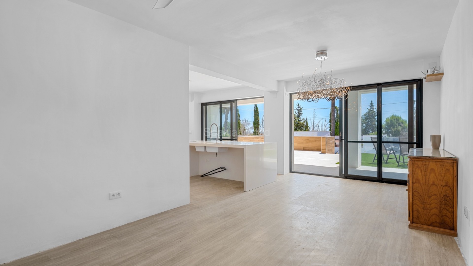 Resale - Villa -
Los Montesinos - La Herrada