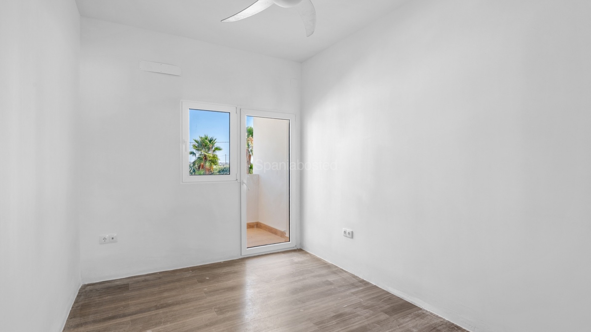 Resale - Villa -
Los Montesinos - La Herrada