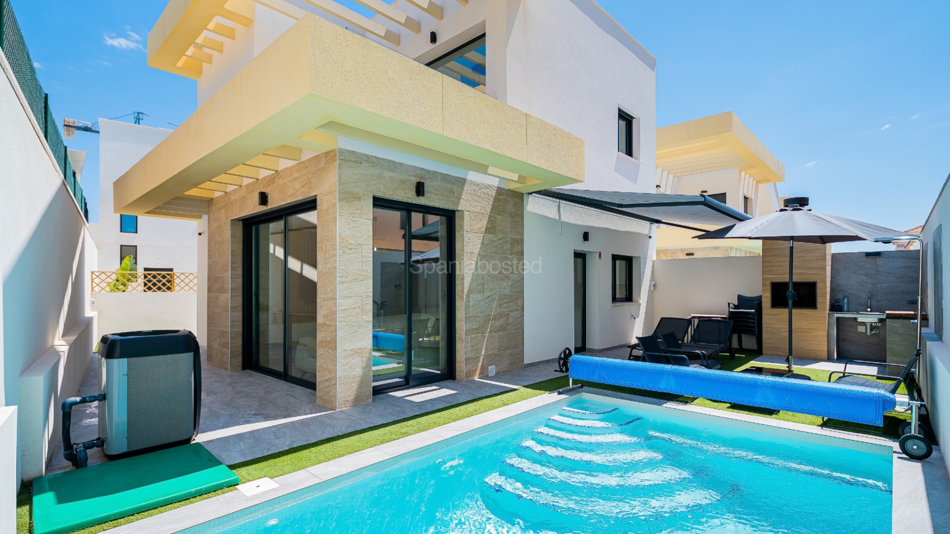 Resale - Villa -
Los Montesinos