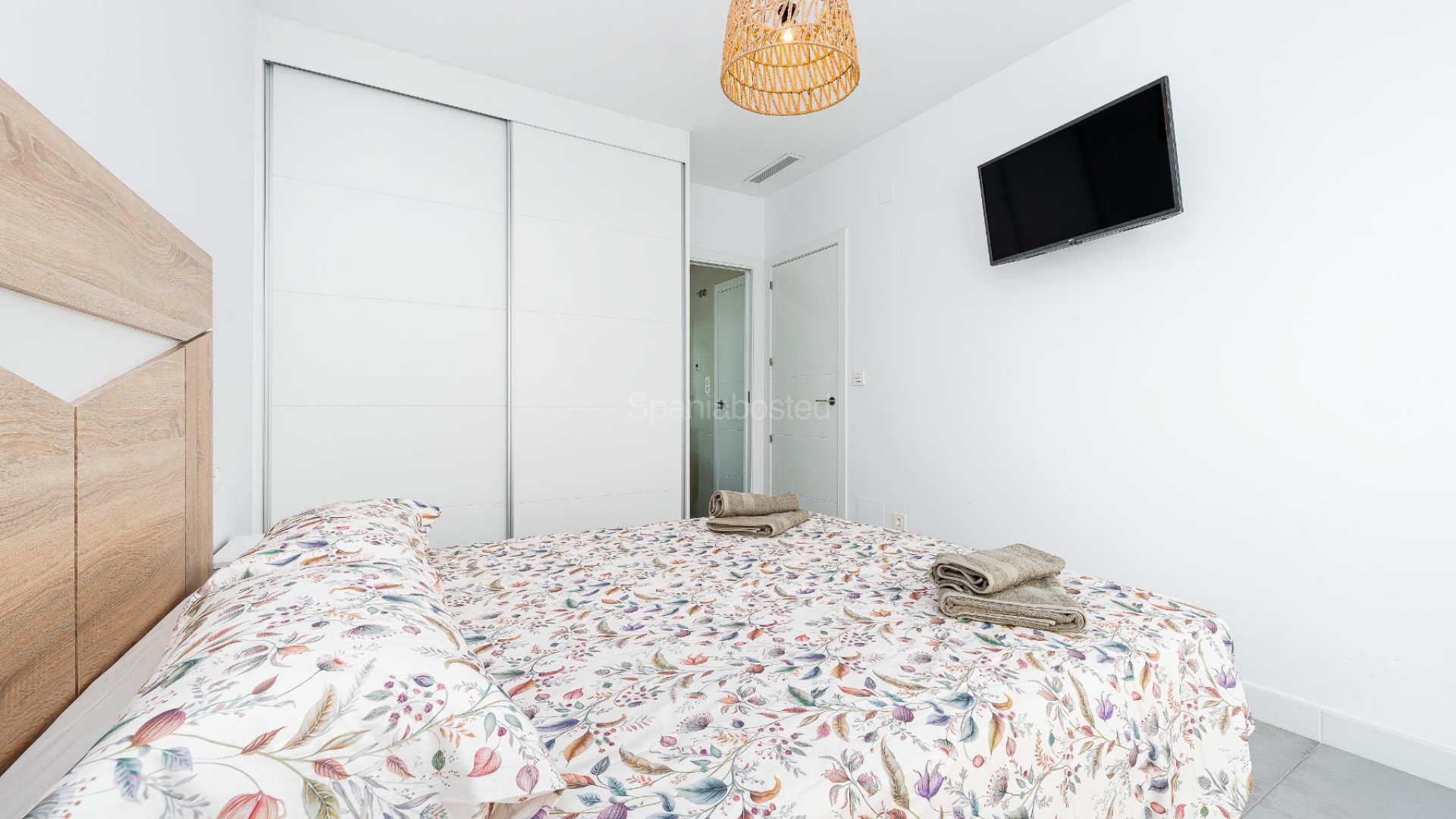 Resale - Villa -
Los Montesinos