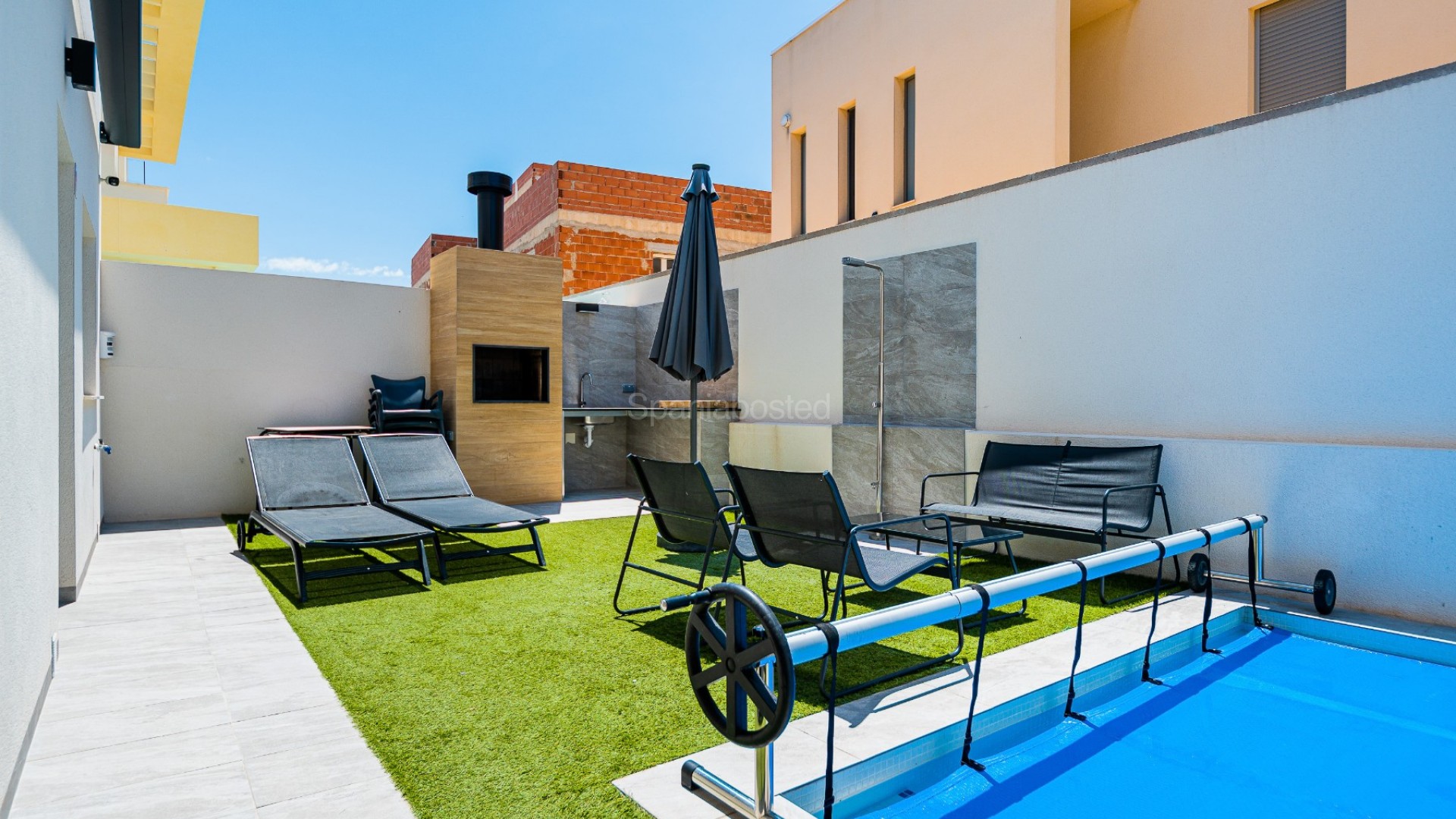 Resale - Villa -
Los Montesinos