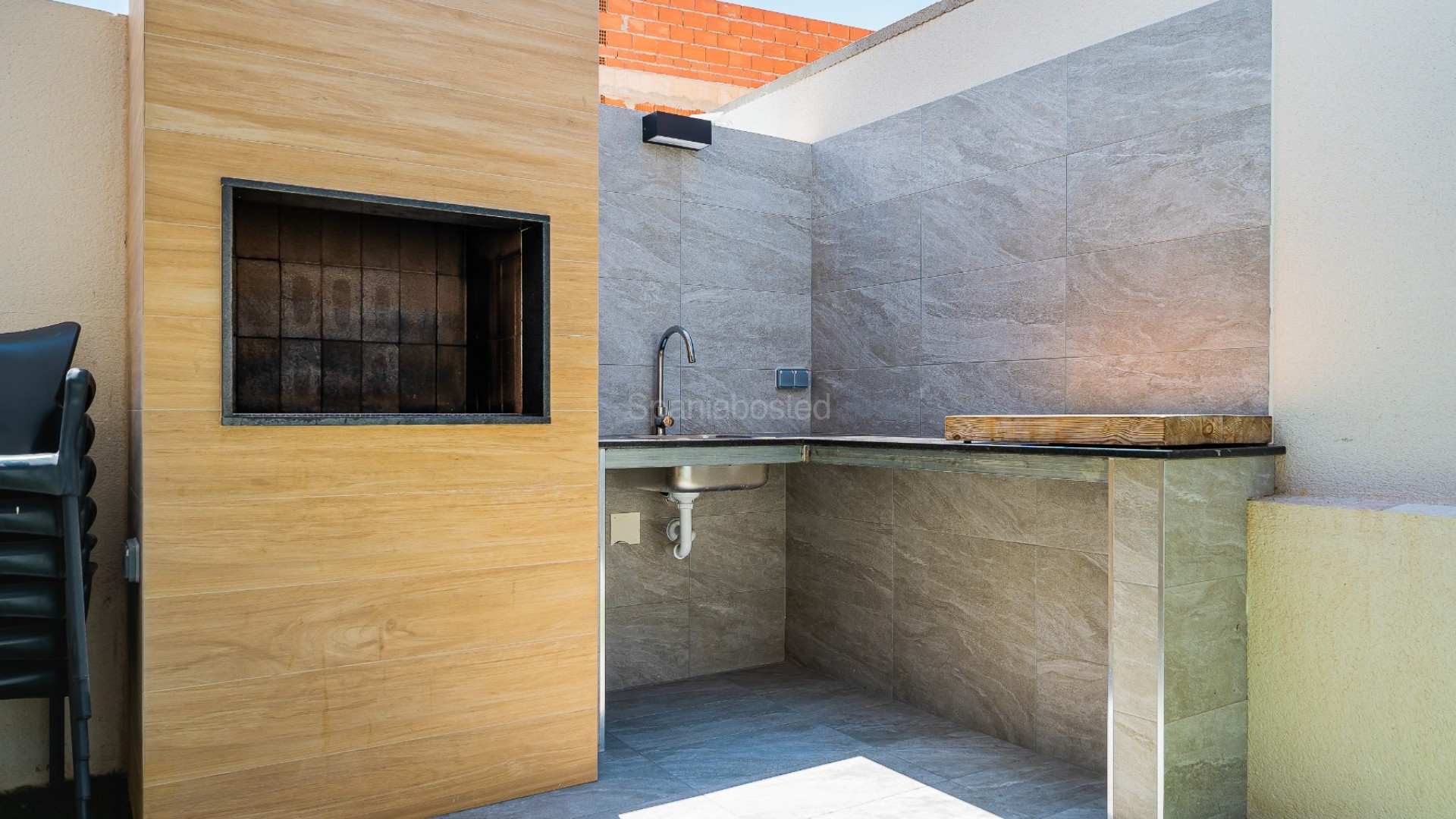 Resale - Villa -
Los Montesinos