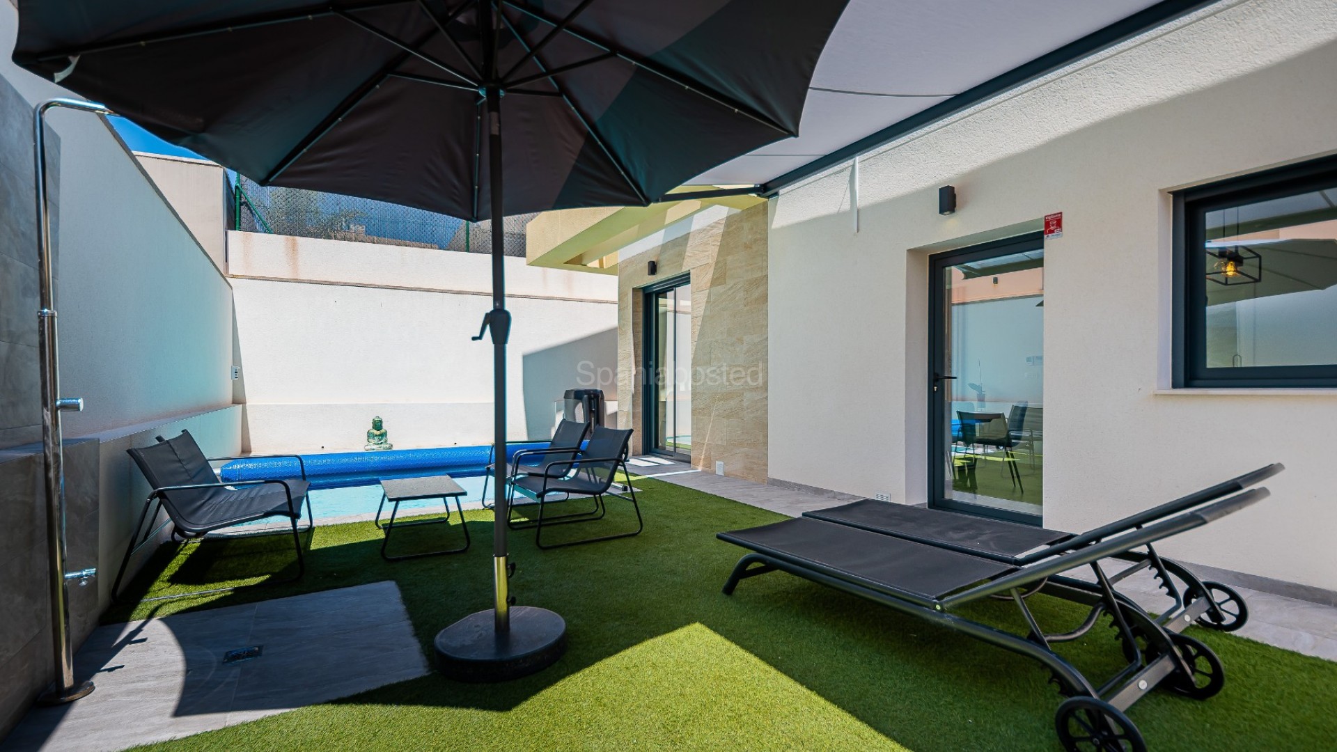 Resale - Villa -
Los Montesinos