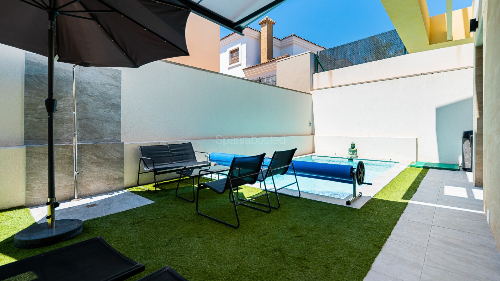 Resale - Villa -
Los Montesinos