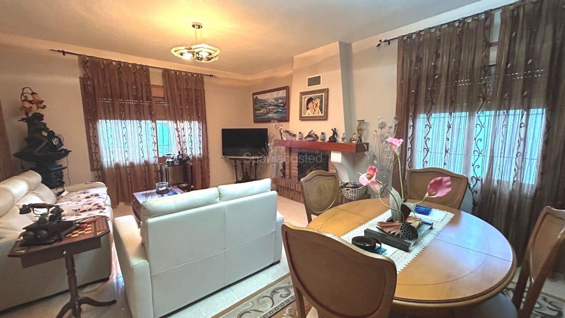 Resale - Villa -
Orihuela Costa - Altos de Campoamor