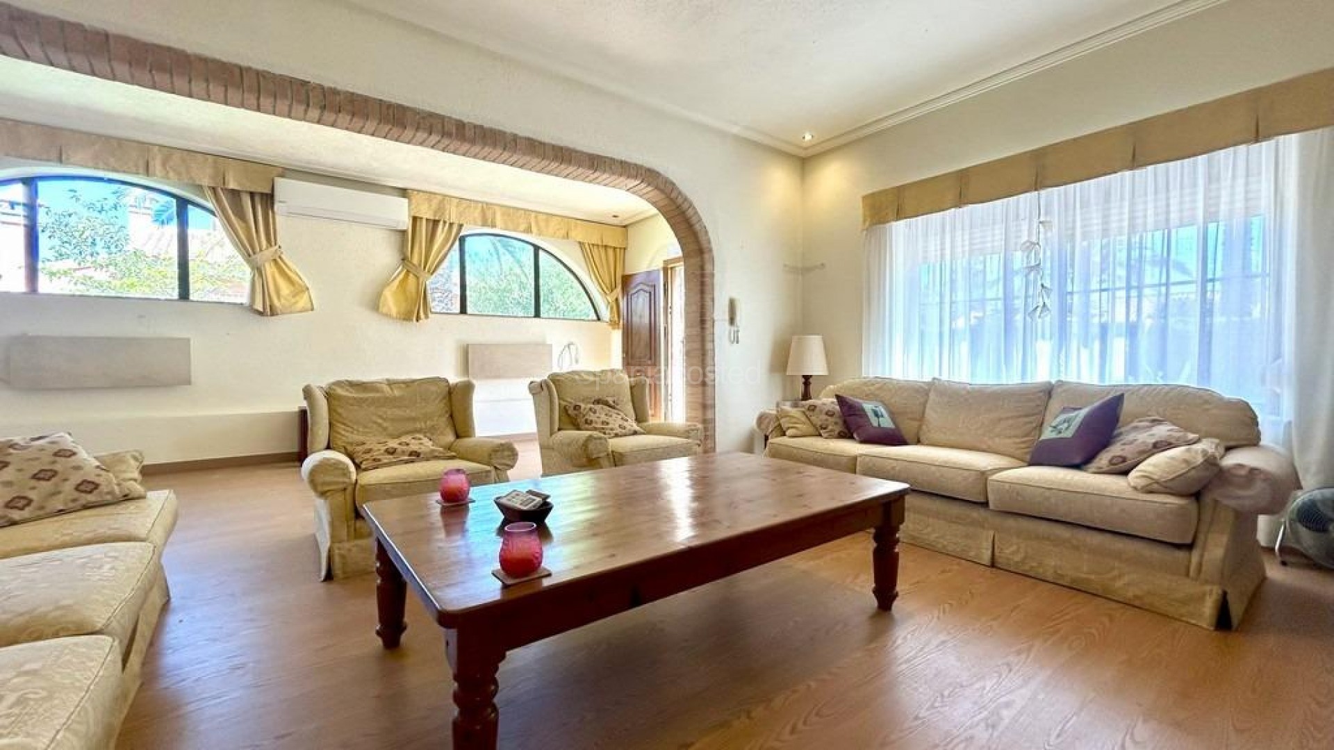 Resale - Villa -
Orihuela Costa - Cabo Roig