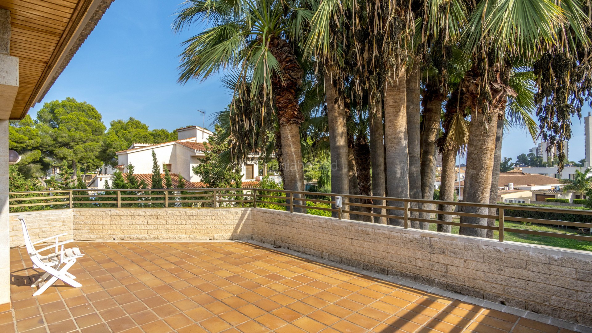 Resale - Villa -
Orihuela Costa - Campoamor