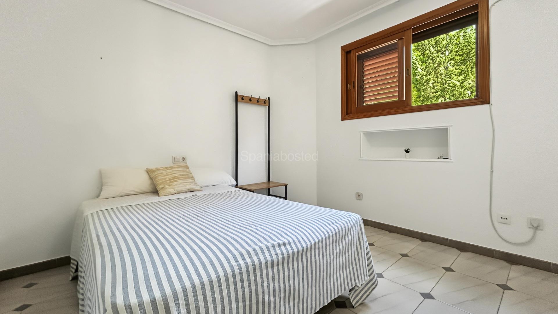 Resale - Villa -
Orihuela Costa - Campoamor