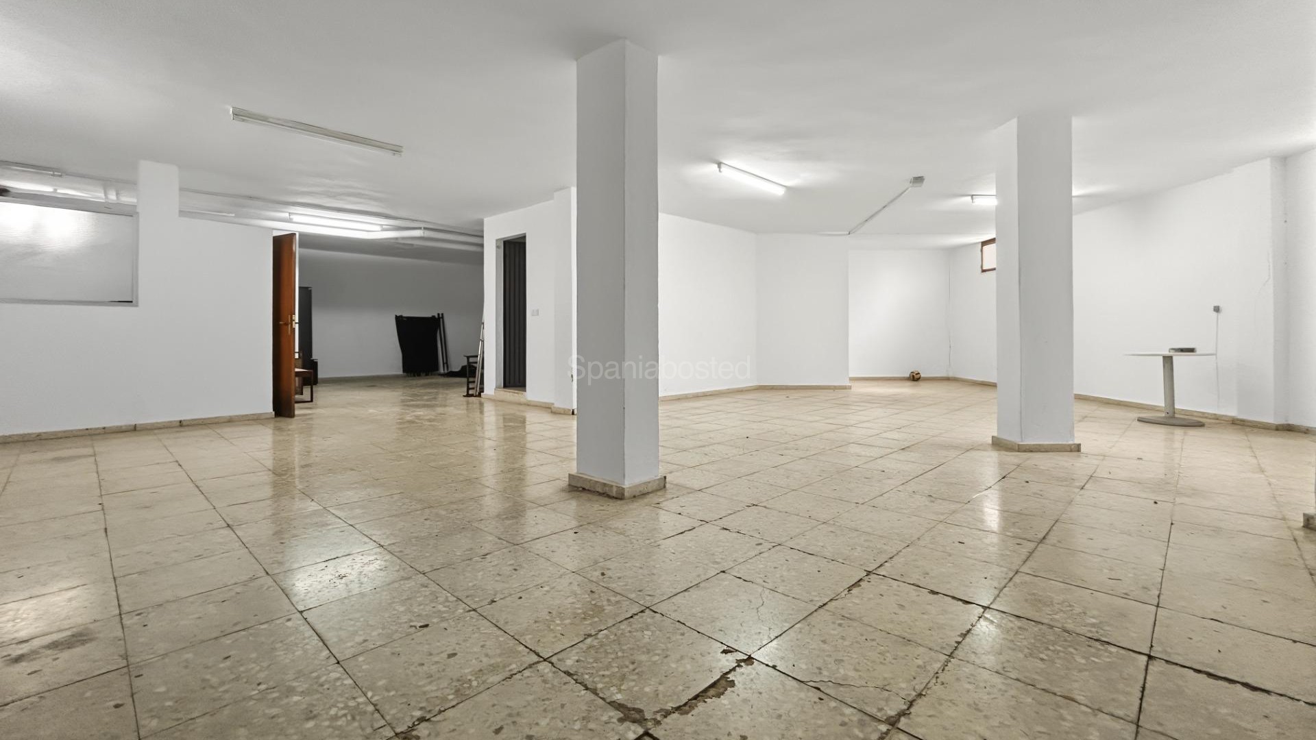 Resale - Villa -
Orihuela Costa - Campoamor