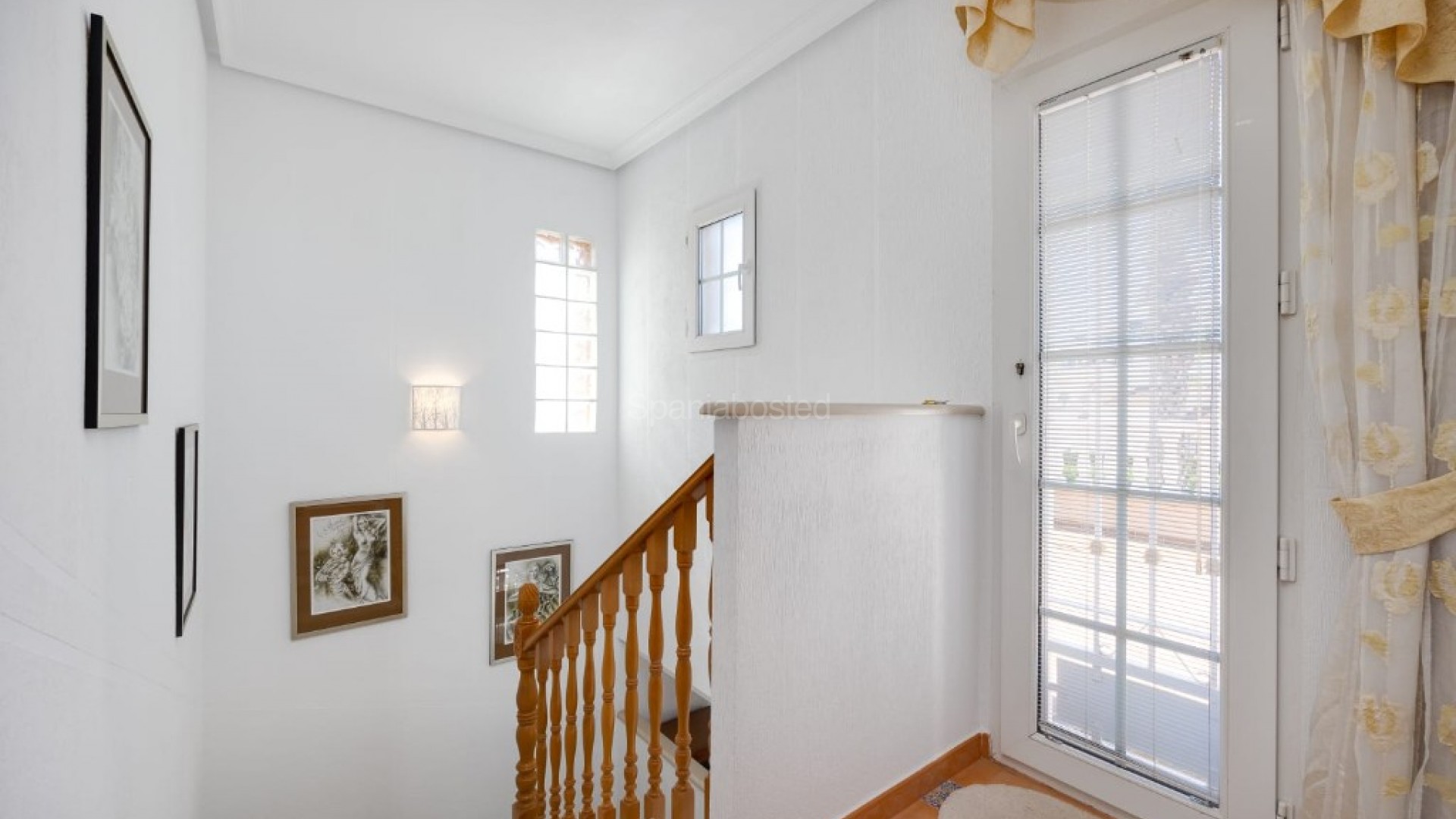 Resale - Villa -
Orihuela Costa - La Zenia